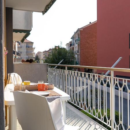 Pietra Ligure Downtown Convenience -Free Parking Apartman Kültér fotó